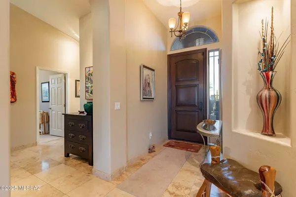 Oro Valley, AZ 85755,874 E Trenton Place