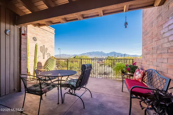 Green Valley, AZ 85622,1393 W Desert Hills Drive