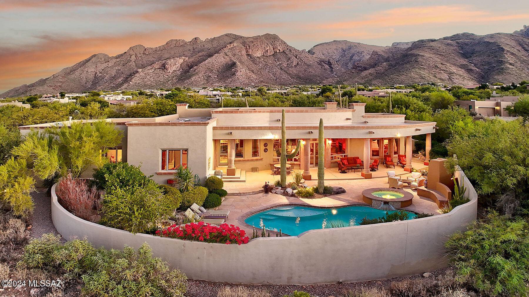 7401 N Mystic Canyon Drive, Tucson, AZ 85718