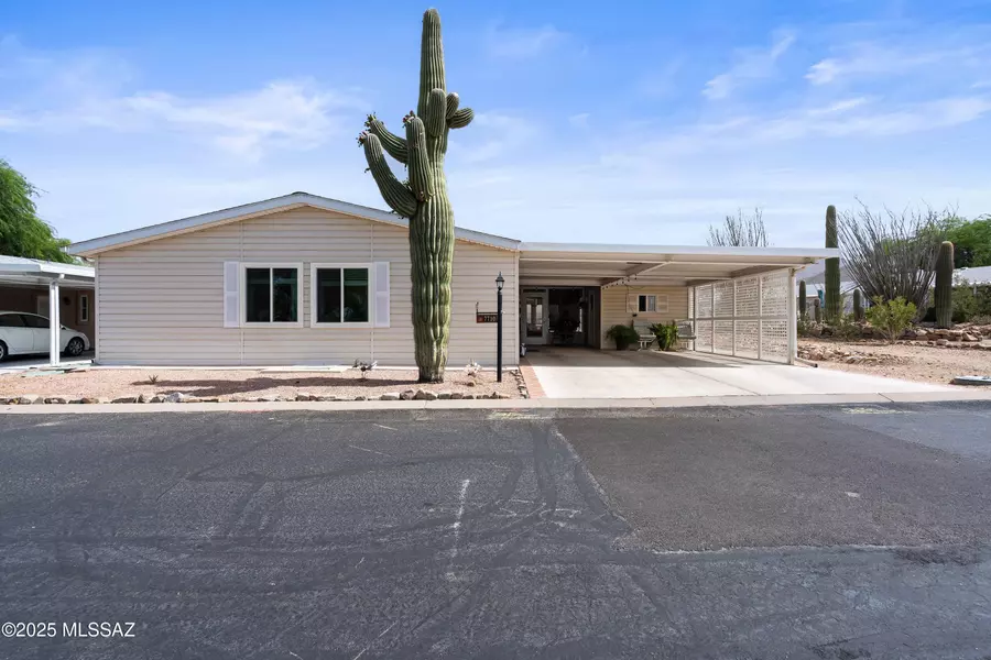 7710 W Edgestone Street, Tucson, AZ 85735