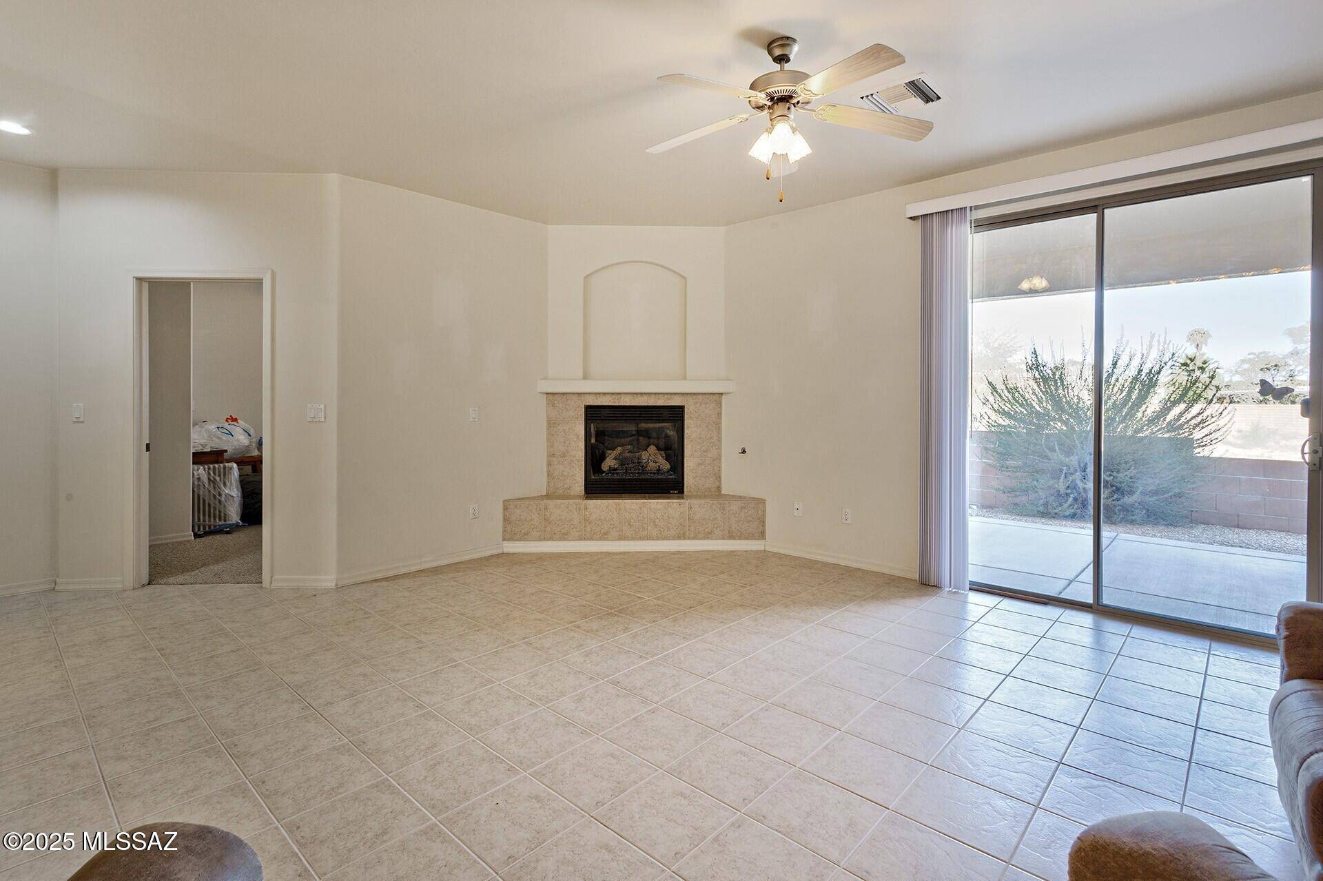 Green Valley, AZ 85614,624 W Woodfield Court