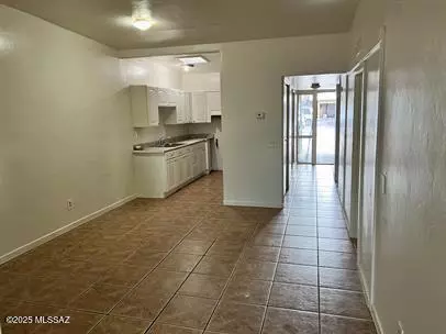 Tucson, AZ 85706,926 W Wedwick Street