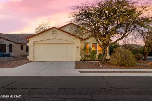 7770 S Ironbark Court, Tucson, AZ 85747