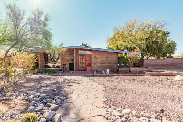 Tucson, AZ 85704,1465 W Chapala Drive