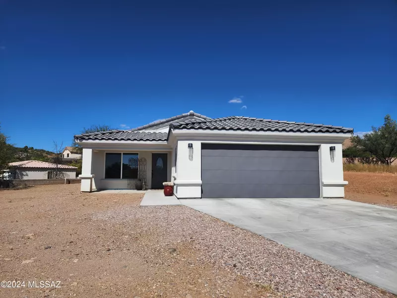 464 Tapiz Court, Nogales, AZ 85648