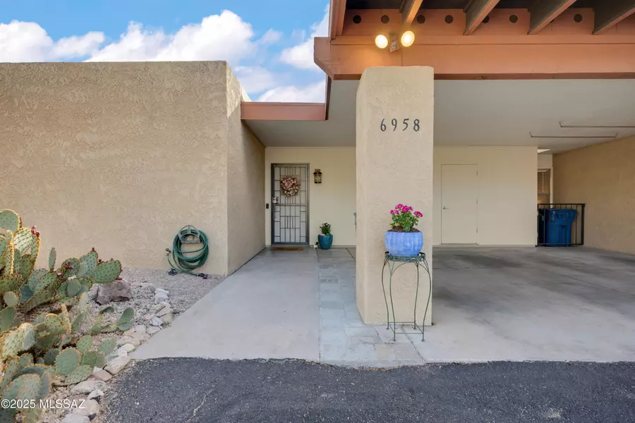 6958 E Rivercrest Road, Tucson, AZ 85750