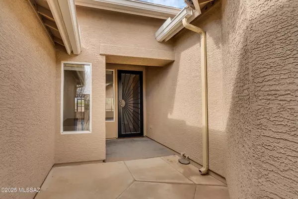 Green Valley, AZ 85614,1563 N Rush Creek Court