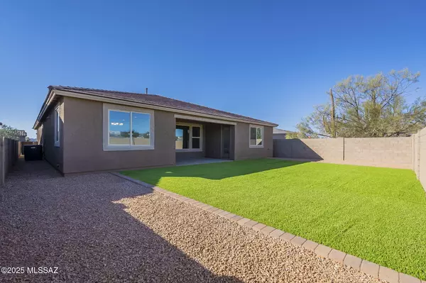 Oro Valley, AZ 85742,10965 N Cormac Avenue