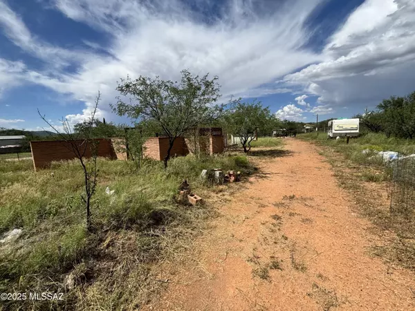 Arivaca, AZ 85601,Lot 13  #-