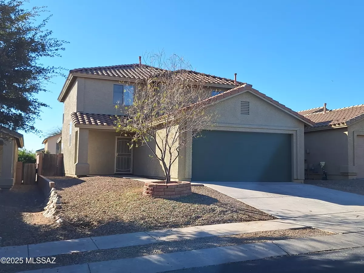 Green Valley, AZ 85614,727 W Desert Blossom Drive