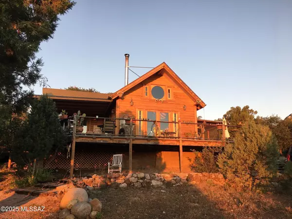 Patagonia, AZ 85624,57 Smuggler Road