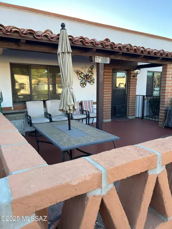 Green Valley, AZ 85614,373 S Paseo Sarta  #D