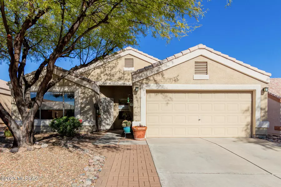 1286 W Desert Cloud Place, Tucson, AZ 85737