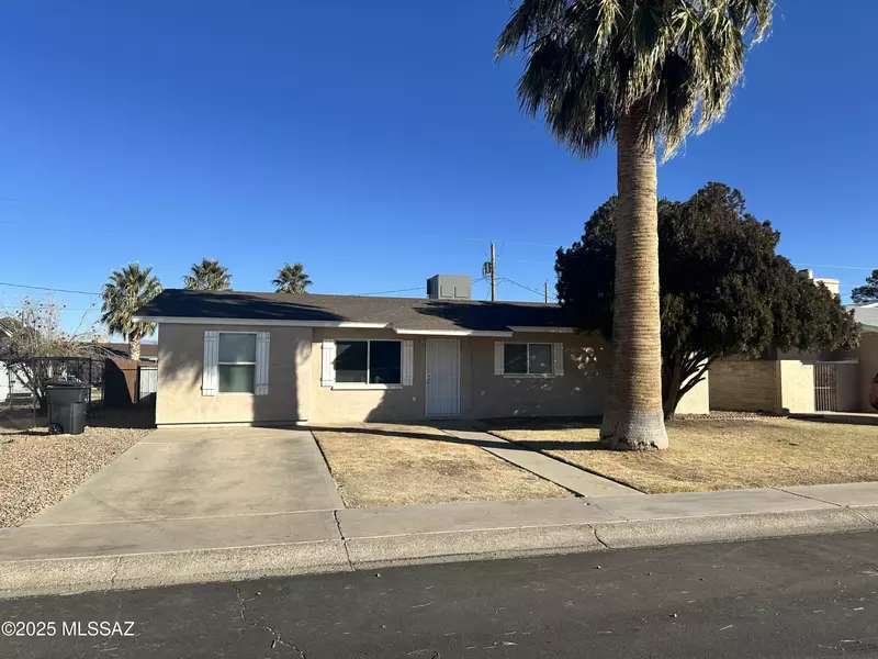 1208 Tucson Street, Safford, AZ 85546