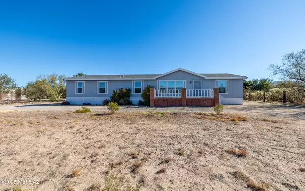 6690 N Guthrie Road, Tucson, AZ 85743