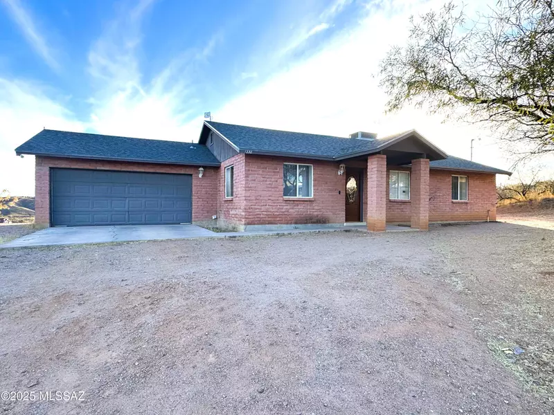 1228 Circulo Yerba Buena, Rio Rico, AZ 85648