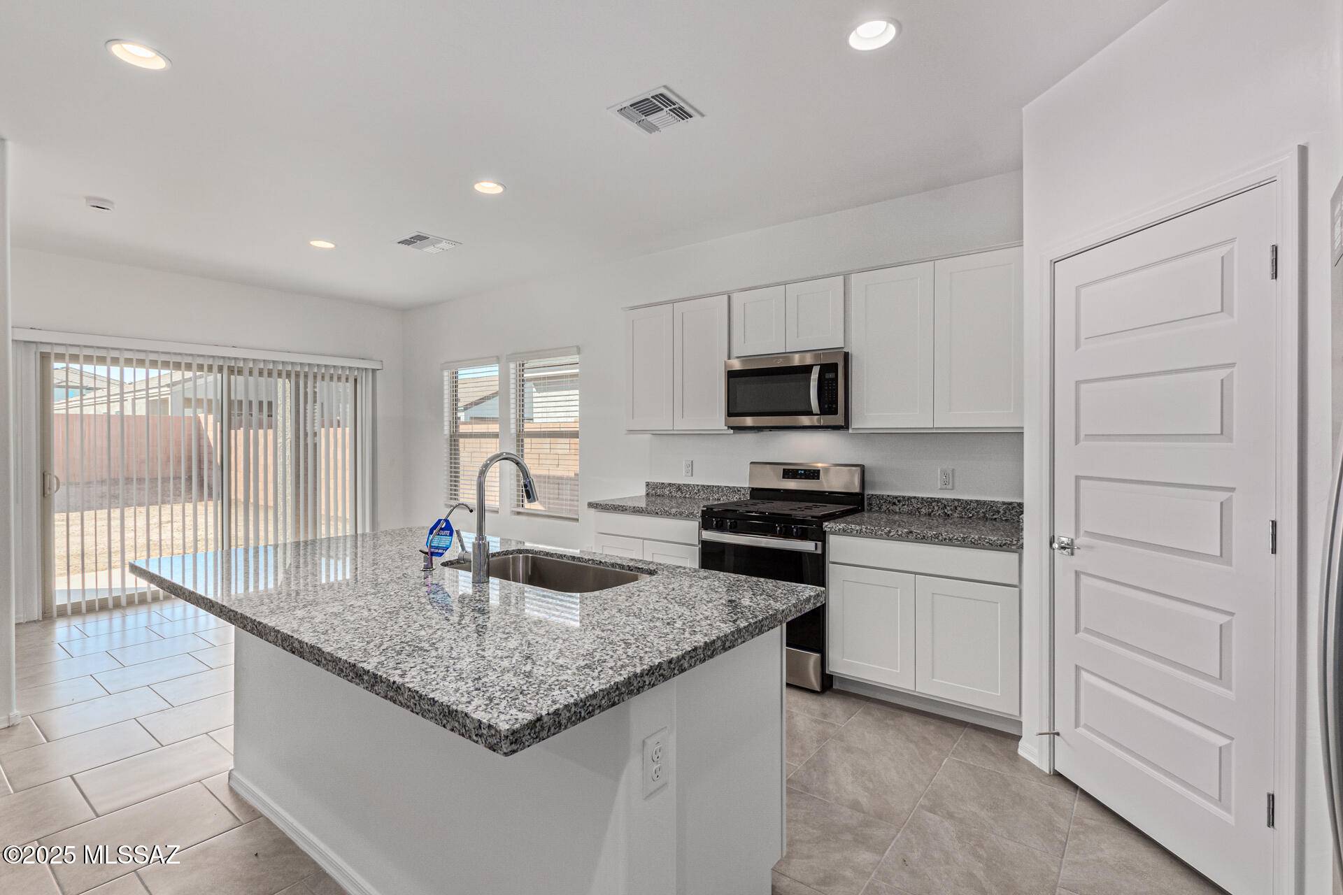 Vail, AZ 85641,1234 S Nedra Place