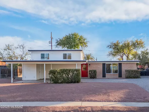 8248 E 7th Street, Tucson, AZ 85710