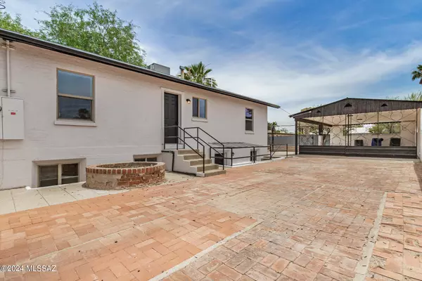 Tucson, AZ 85716,3432 E Lee Street