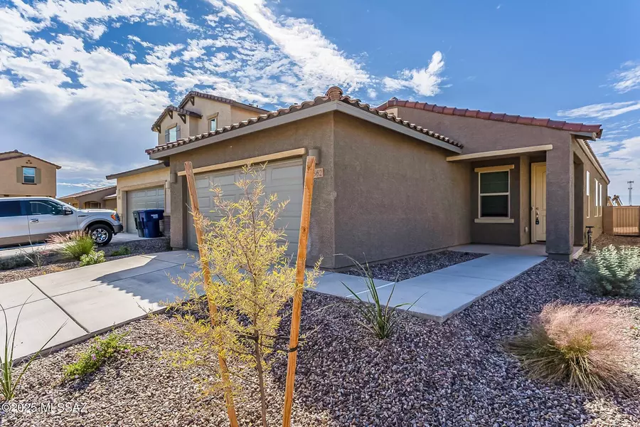 7562 S Circulo Rio Blanco, Tucson, AZ 85756