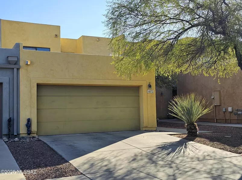 4172 N Fortune Loop, Tucson, AZ 85719