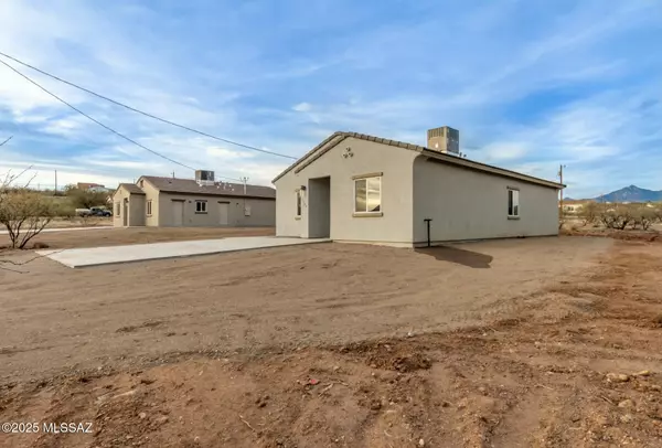 1796 Rusia Court, Rio Rico, AZ 85648