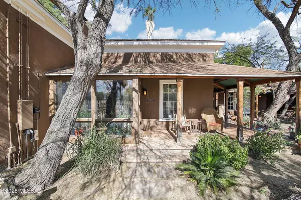 245 S 4Th Avenue, Tucson, AZ 85701