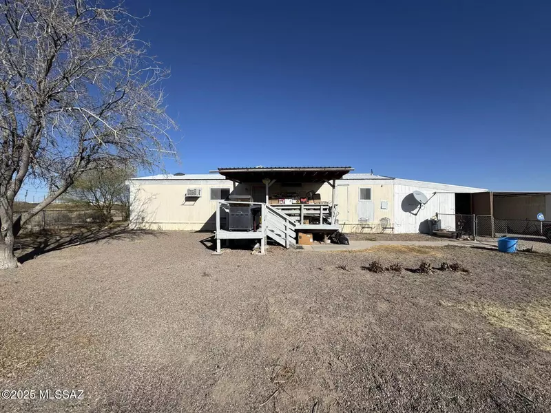 5700 S Harmon Lane, Safford, AZ 85546