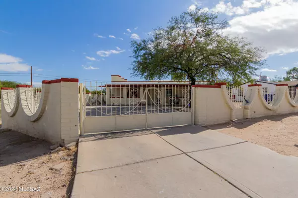 4207 S 16th Avenue, Tucson, AZ 85714