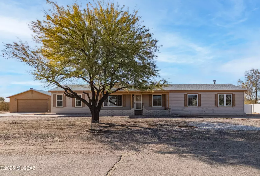 5497 N Whitetail Road, Marana, AZ 85653