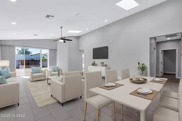 Phoenix, AZ 85014,1421 E Weldon Avenue