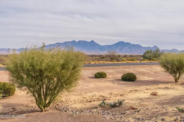 2373 S Via Tulum, Green Valley, AZ 85614