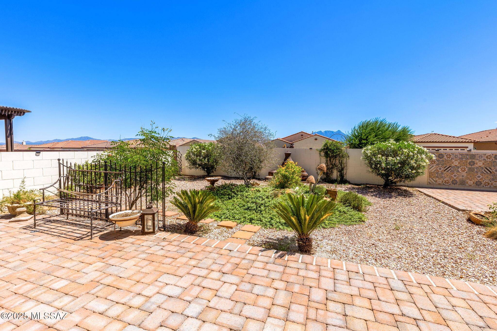 Green Valley, AZ 85614,754 N Camino Colina Del Pino