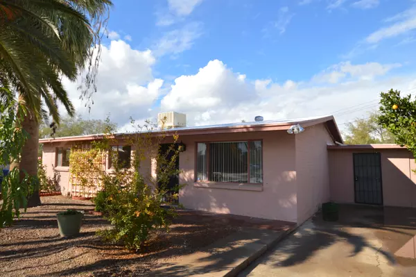 4085 N Tyndall Avenue, Tucson, AZ 85719