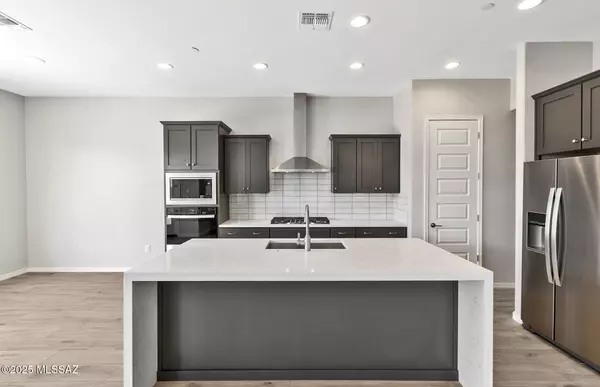 Oro Valley, AZ 85755,13385 N Braunite Court