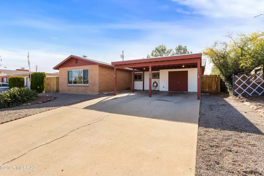 3016 E Wilcox Drive, Sierra Vista, AZ 85635