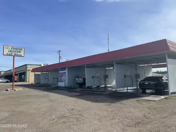 Tucson, AZ 85711,5260 E 22nd Street