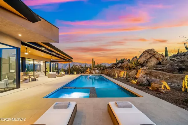 419 W Granite Gorge Drive, Oro Valley, AZ 85755
