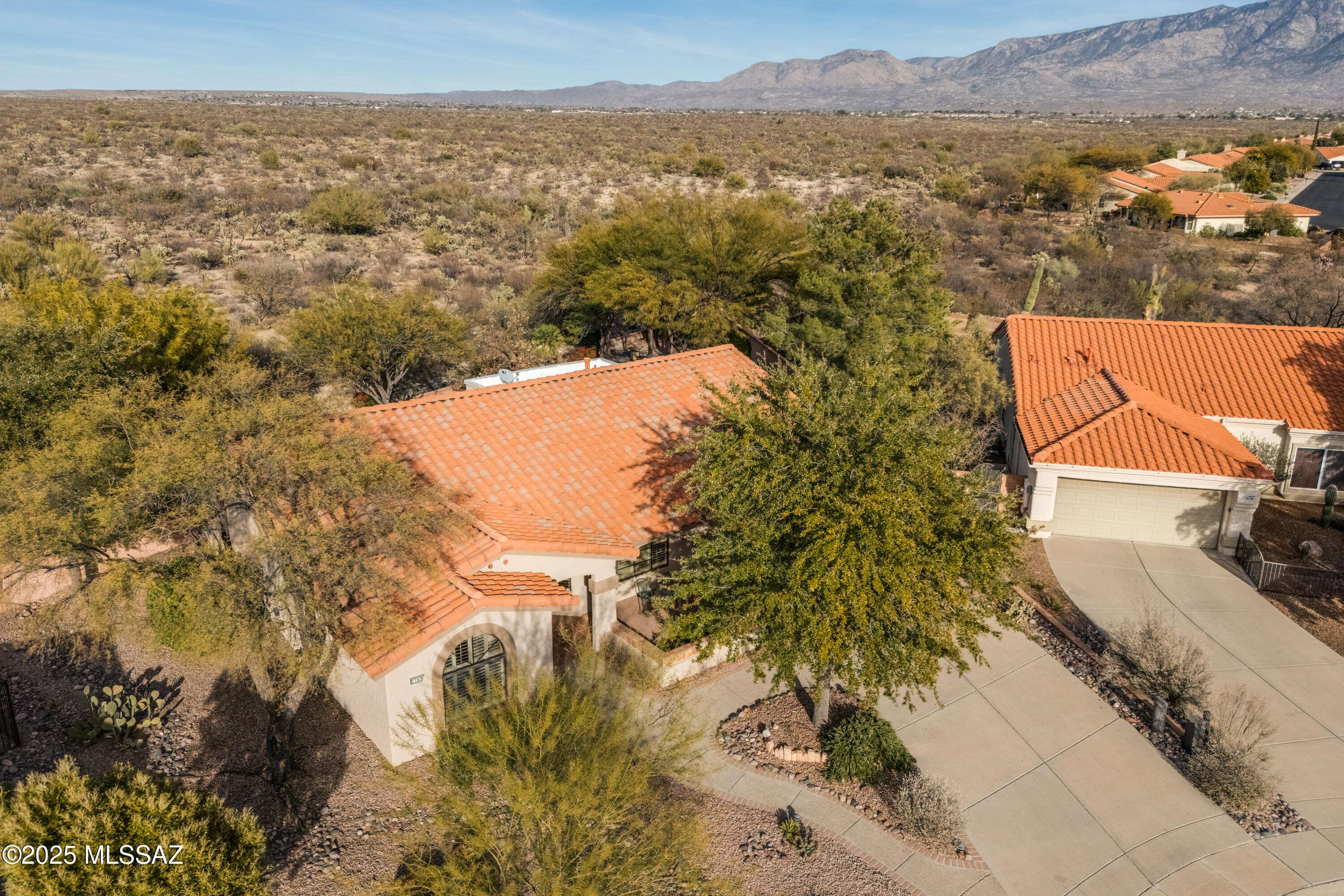1169 E Crown Ridge Drive, Oro Valley, AZ 85755