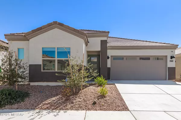 12774 E Russo Drive, Vail, AZ 85641