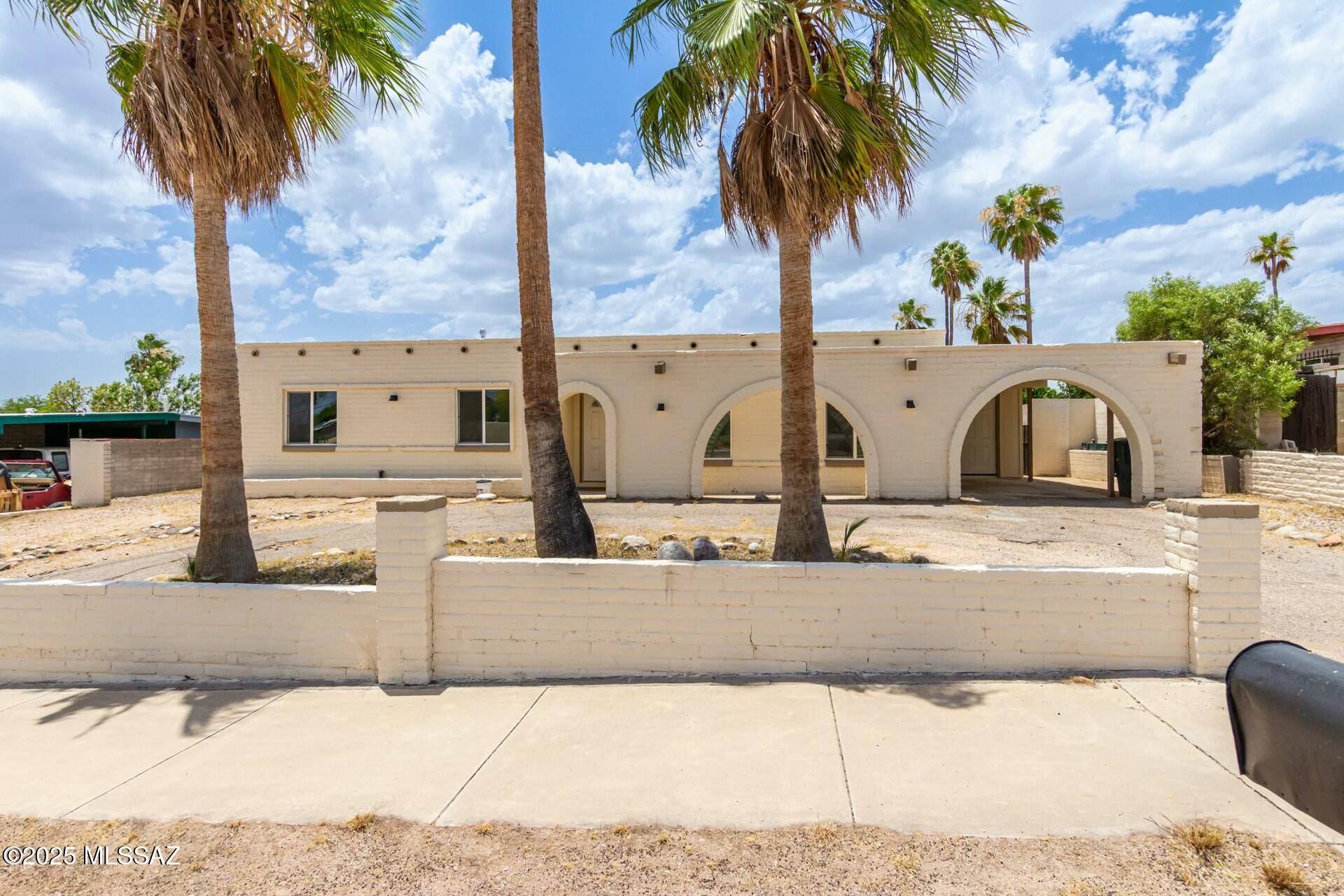 Tucson, AZ 85748,2122 S Harrison Road
