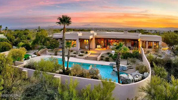 4960 N Circulo Sobrio, Tucson, AZ 85718