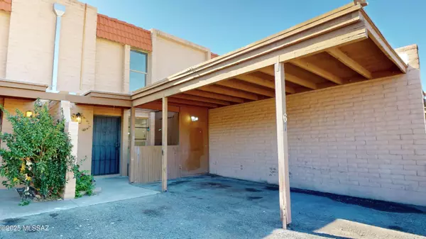 2875 N Tucson Boulevard #APT 67, Tucson, AZ 85716