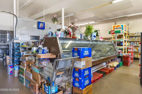 Tucson, AZ 85706,6254 S 6th Avenue