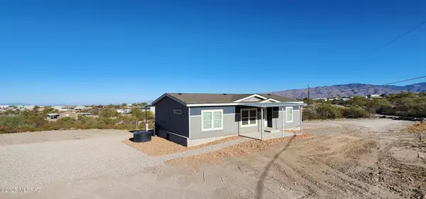 Vail, AZ 85641,11244 S Lava Peak Avenue