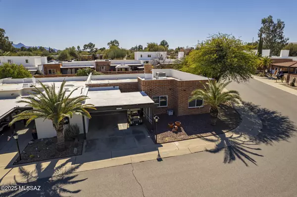 515 W Paseo Solana, Green Valley, AZ 85614