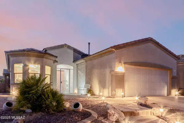 Green Valley, AZ 85614,493 N Michelangelo Drive
