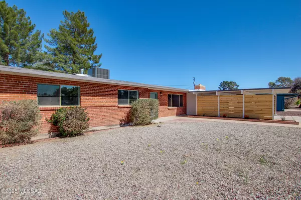 4909 E Bermuda Street, Tucson, AZ 85712