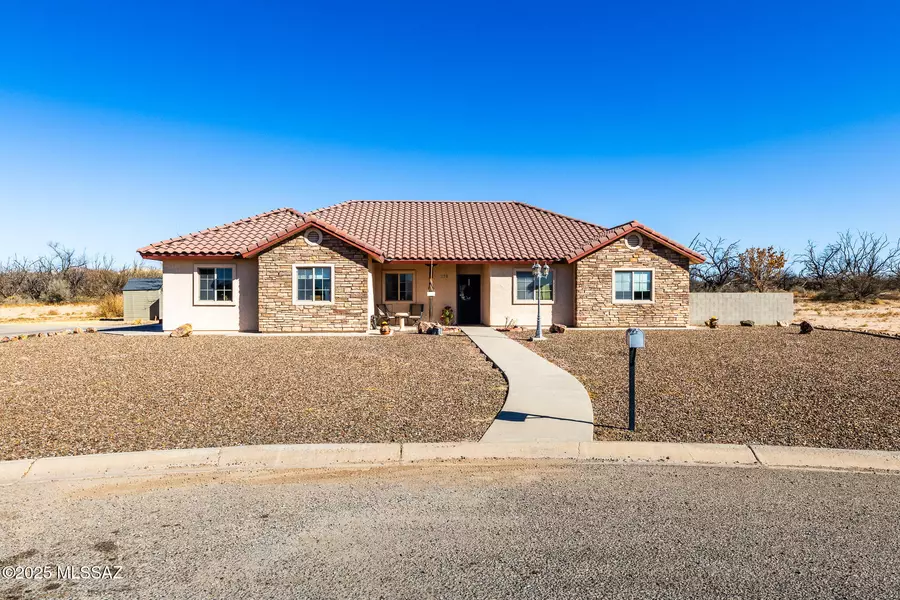 176 Artesian Lane, Benson, AZ 85602