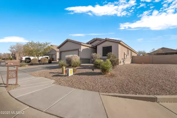 Marana, AZ 85658,14234 N Bronze Statue Avenue